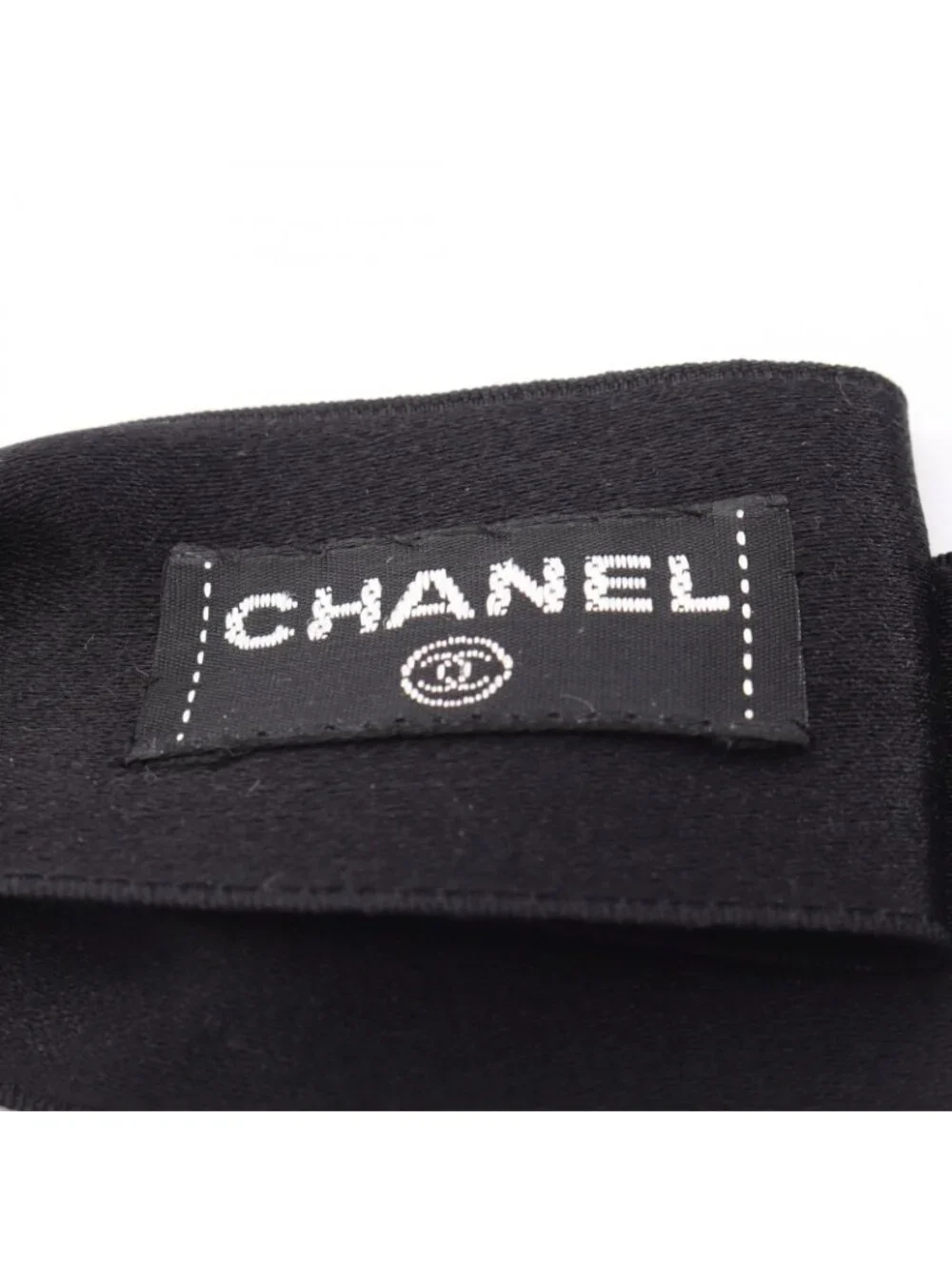 Chanel Brooch Ribbon Medallion